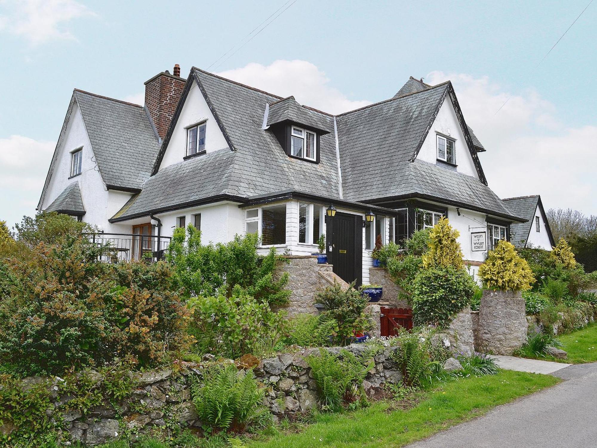 Wern Y Wylan Court Villa Llanddona Eksteriør bilde